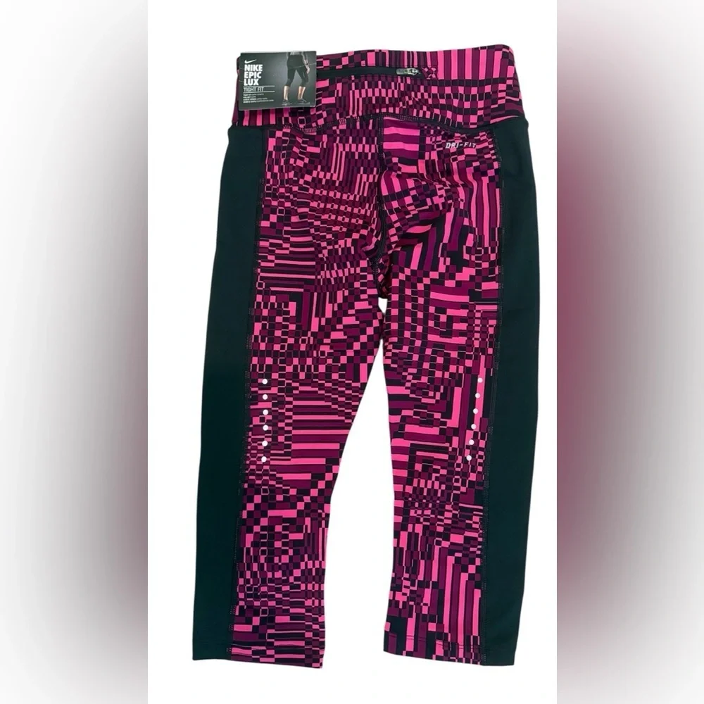 Nike Women's Pink and Black Geometric Leggings